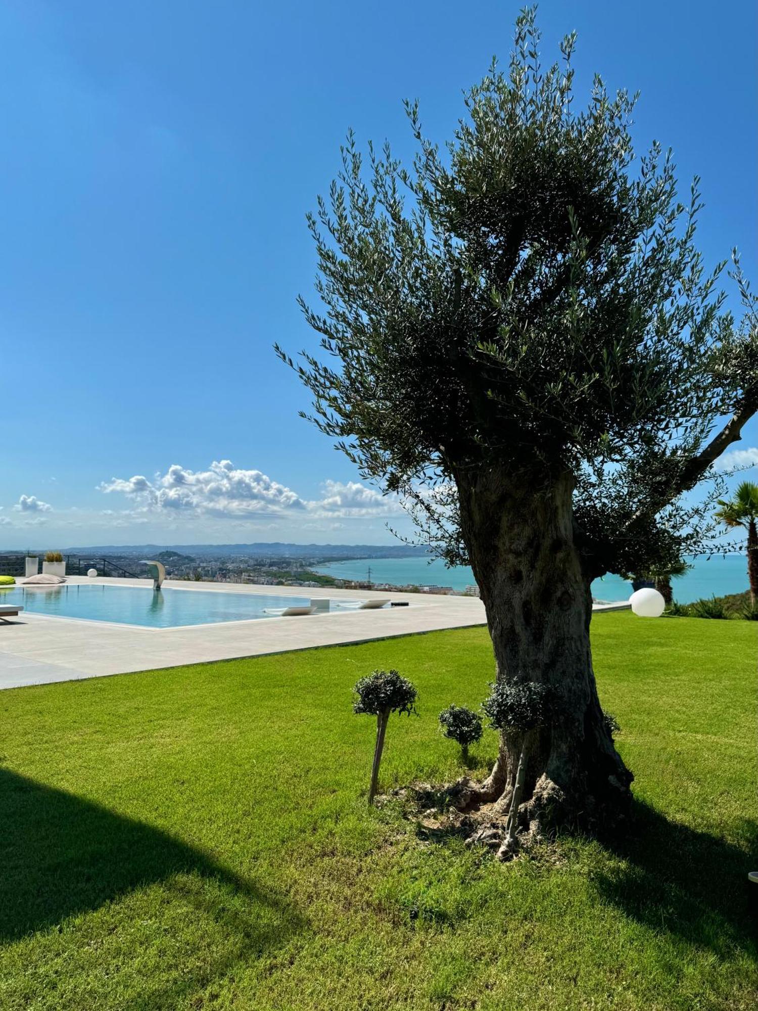 Villa Esmi Durres Kryemëdhej Exterior foto