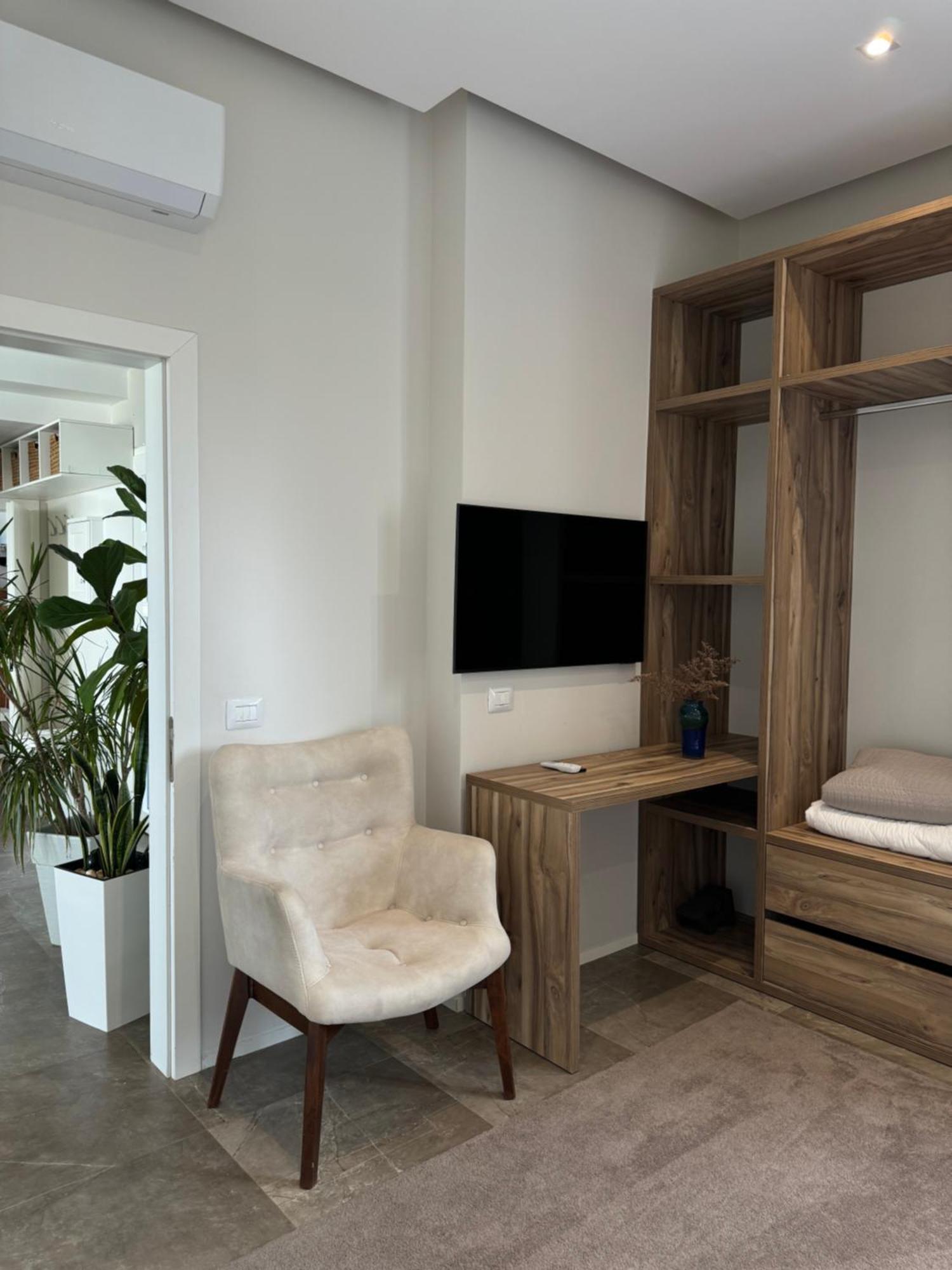 Villa Esmi Durres Kryemëdhej Exterior foto